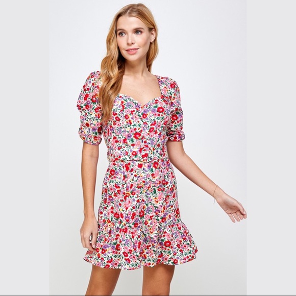 Milk & Honey Dresses & Skirts - Sweetheart Floral Print Dress